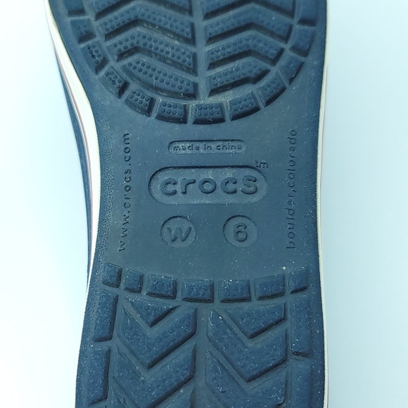 CROCS Casual Flats Slip On Ladies Size 6, Navy Blue Red White. - Picture 14 of 14